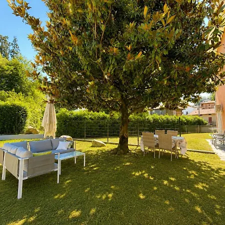 Brown Garden - Free Parking * Como